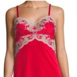 Wacoal Red Lace-Trim Chemise